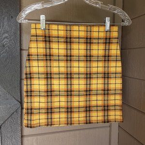 Forever 21 yellow plaid mini skirt Size S